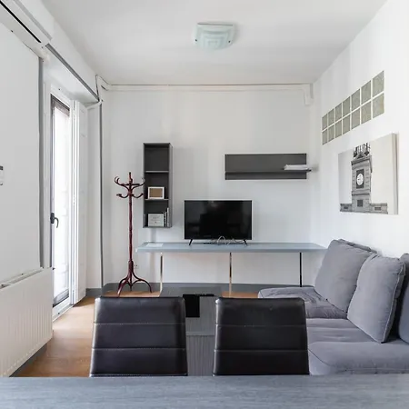 2 Bedrooms 1,5Bathrooms Furnished - Sol - Bright & Functional - Mintystay Madrid Exterior photo